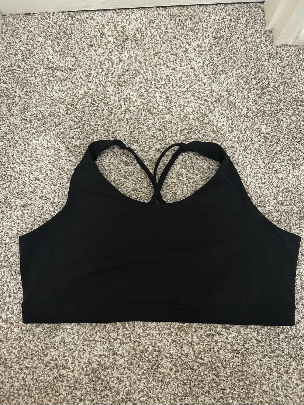 Old Navy - 2 - Strappy Sports Bralette